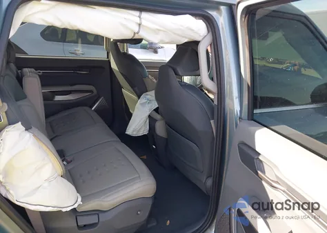 2024 Kia Ev9 Wind z USA, uszkodzony, nr VIN KNDAFFS55R6037165